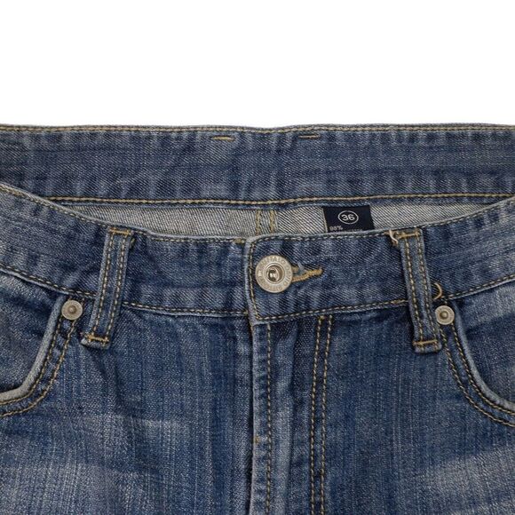 Buffalo David Bitton Six-X Shorts Mens W36 Measures W37 Distressed Blue Denim - Picture 3 of 9